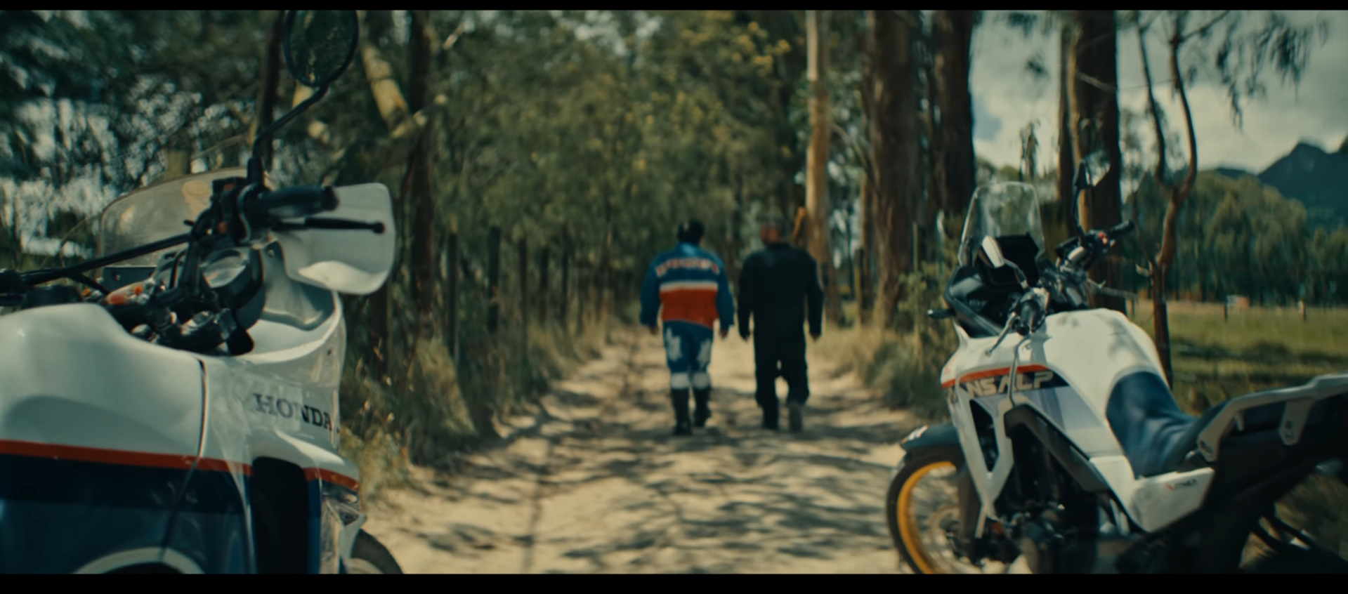 El Legado Cajicá: Una Historia de Pasión y Dakar | Honda Transalp